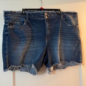 Kancan plus size jean shorts! Size 24! Worn a handful of times!
